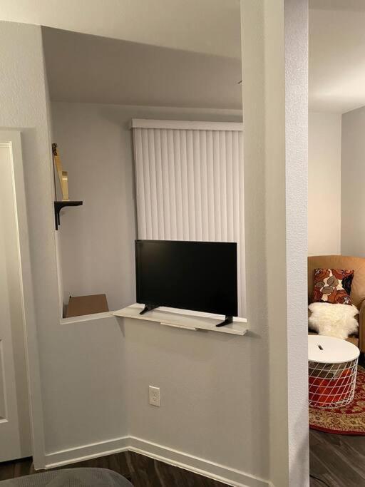 Phx Studio Living Apartment Phoenix Bagian luar foto