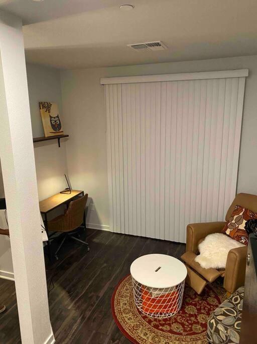 Phx Studio Living Apartment Phoenix Bagian luar foto